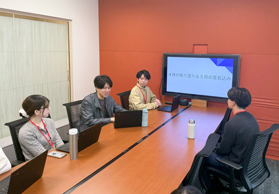 新卒新人研修って何をするの？同期と挑んだ2か月間と、研修担当者に聞いた「成長の秘訣」